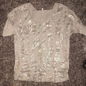 Short sleeve sequence shirt